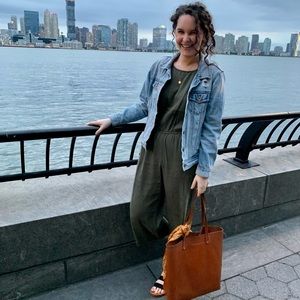 Meet your Posher, Laura